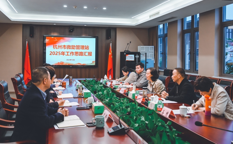 李一青赴市救助管理站調研