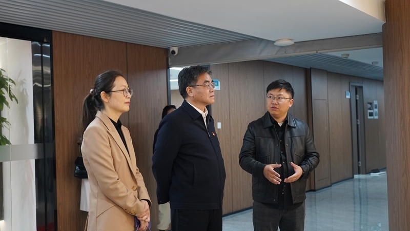 吳槐慶赴臨安區走訪調研
